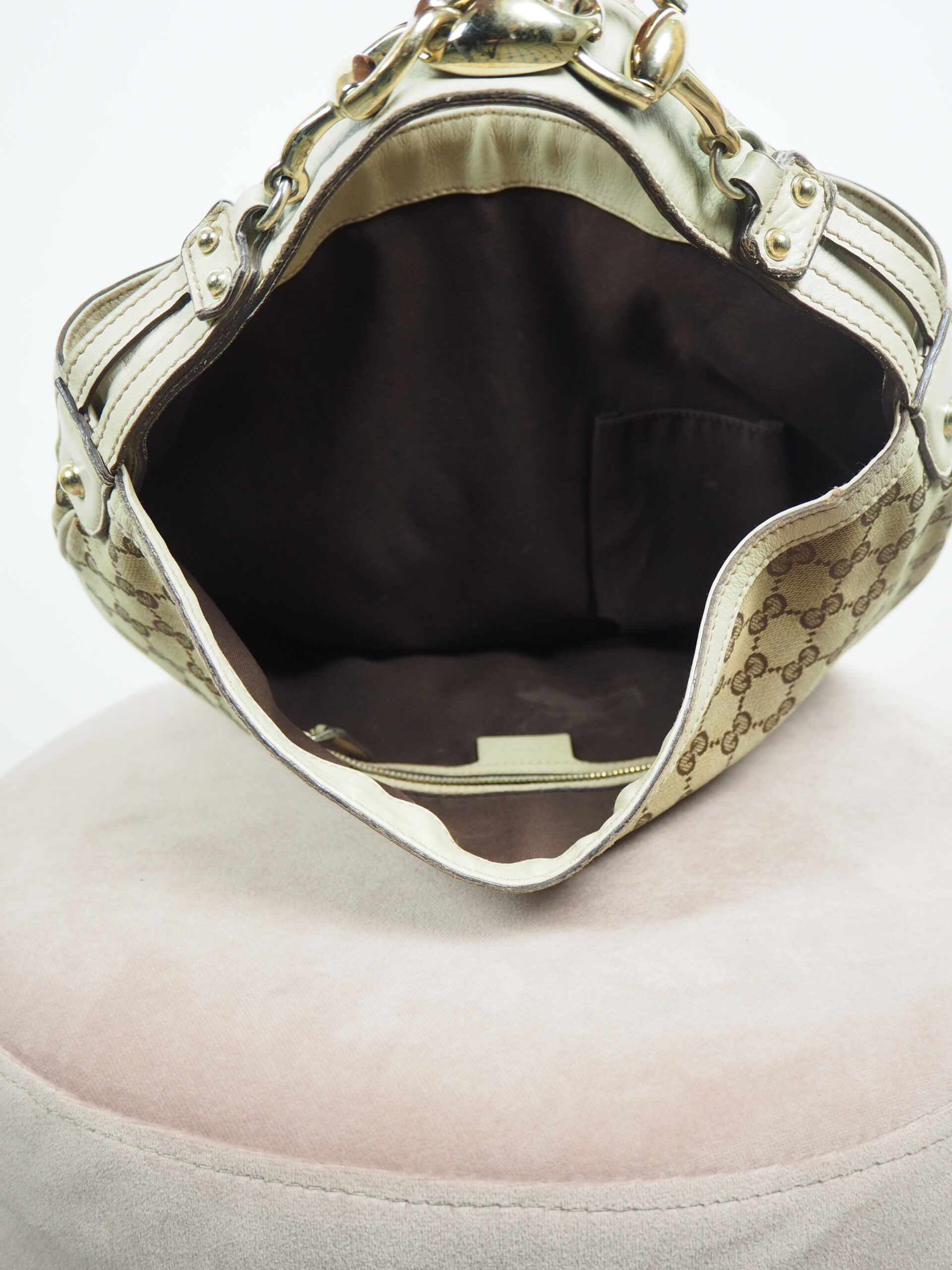 Hobo cloth mini bag Gucci Beige in Cloth - 37615963
