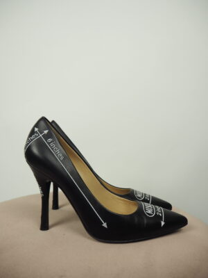 Moschino Black Leather Heels Size 37,5