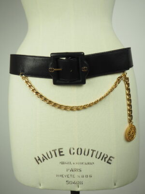 Chanel Black Leather Vintage Chain Belt Size 85