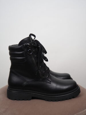 Moncler Black Leather Boots Size EU 39
