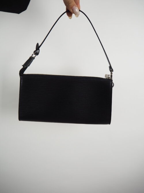 Louis Vuitton Black Epi Leather Pochette Clutch Bag - Image 8