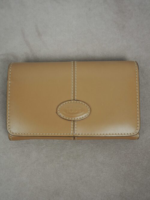 Tods Camel Leather Wallet - Image 3