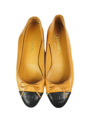 Chanel Caramel Leather Two-Tone Ballet Flats Size EU 41