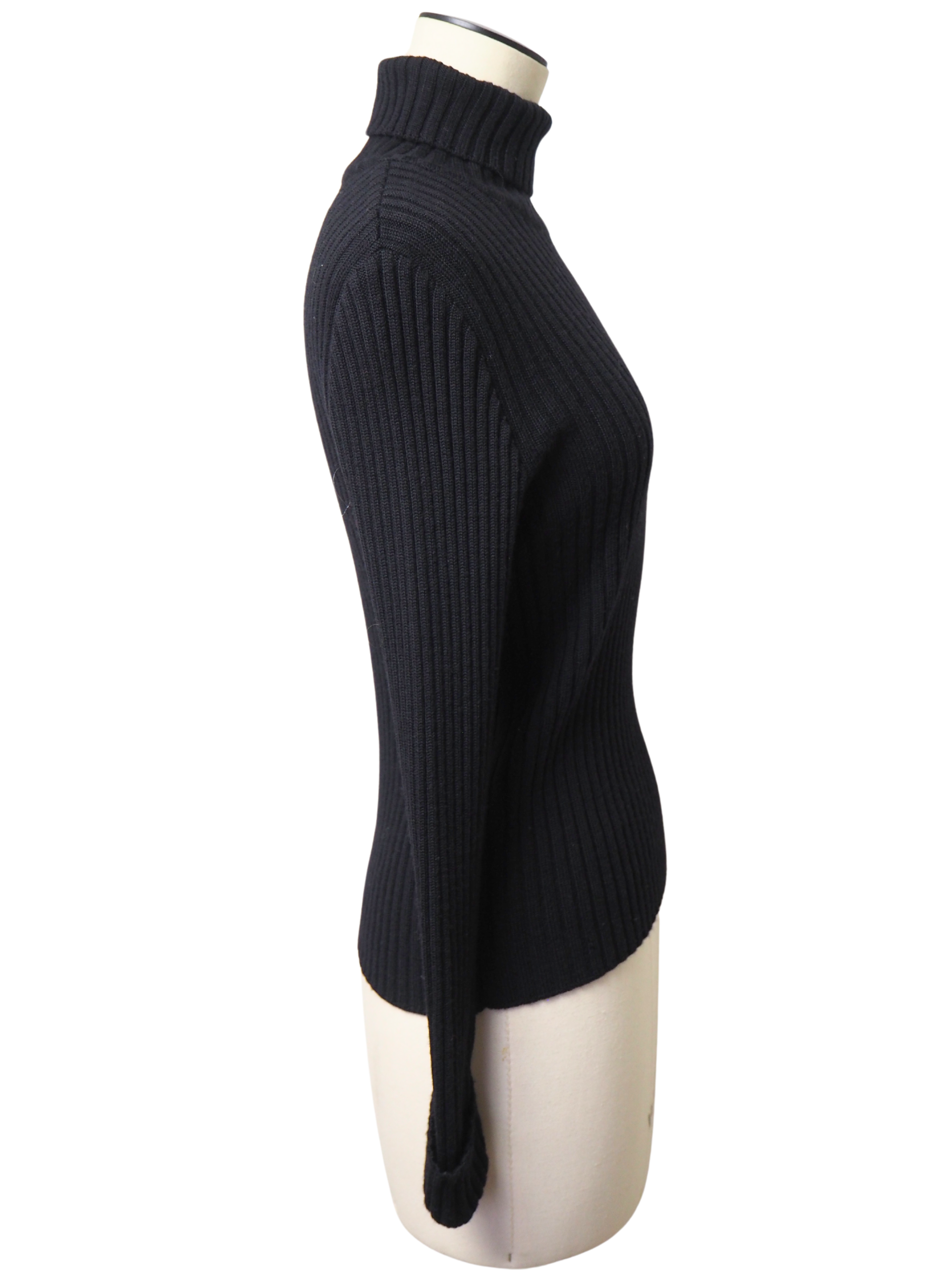 Iceberg Wool Turtleneck Sweater Size Small – Luxeparel