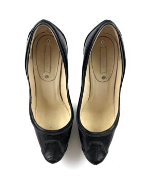 Céline black leather pumps