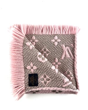 Louis Vuitton wool scarf