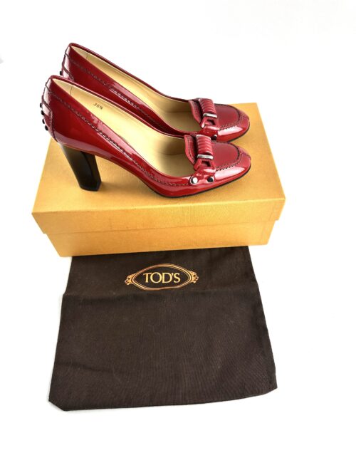 Tod's heeled moccasin red patent leather